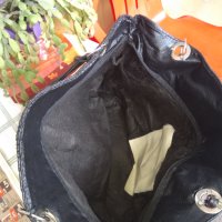 Черна чанта, снимка 4 - Чанти - 24945211