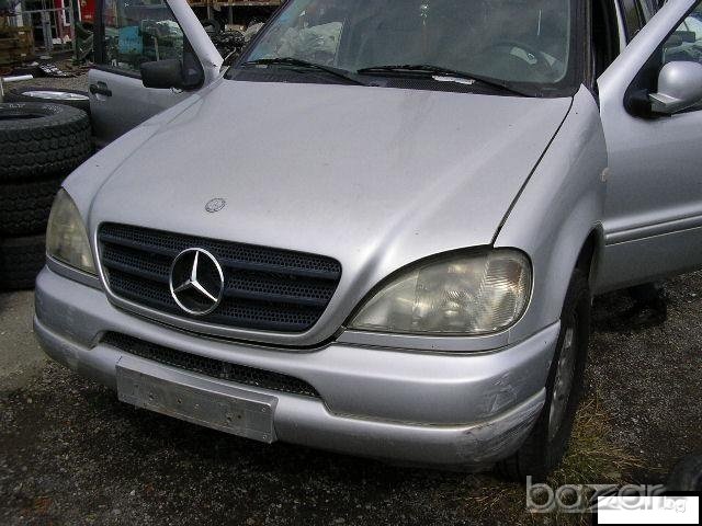 На части МБ - МЛ 320цди - 400цди ,, 270цди - 2001/2006г, снимка 1