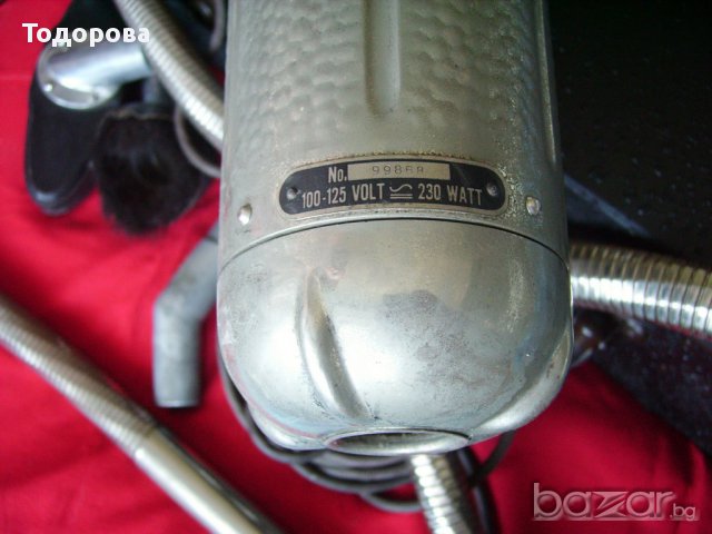 Продавам стара довоенна прахосмукачка в оригинален куфар.., снимка 4 - Антикварни и старинни предмети - 11570328