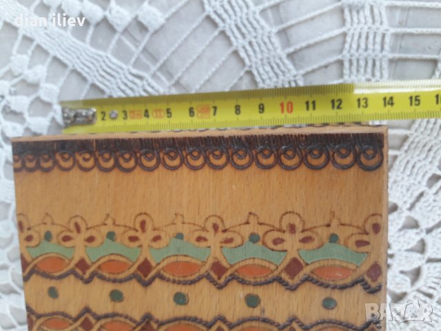 Стара дървена кутия-табакера, снимка 8 - Други ценни предмети - 24962455
