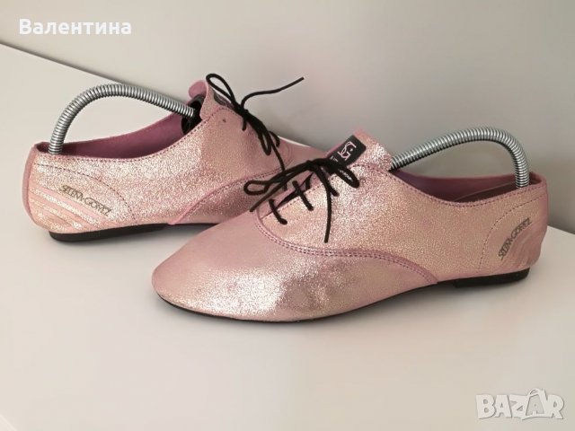 Розови Adidas 41,1/3 балеринки Selena Gomez естествена кожа, снимка 5 - Дамски ежедневни обувки - 25979610