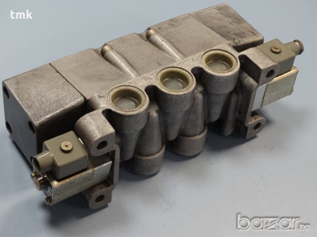 Пневматичен разпределител за преса ORSTA, снимка 4 - Други машини и части - 18570487