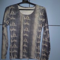 Блузка, снимка 1 - Блузи с дълъг ръкав и пуловери - 15829252
