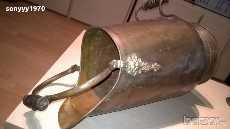 Огромна ретро кана с дървени дръжки-55х30см-внос швеицария, снимка 1