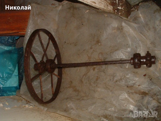 Продавам желязно колело с ос и главина от второто колело, снимка 1