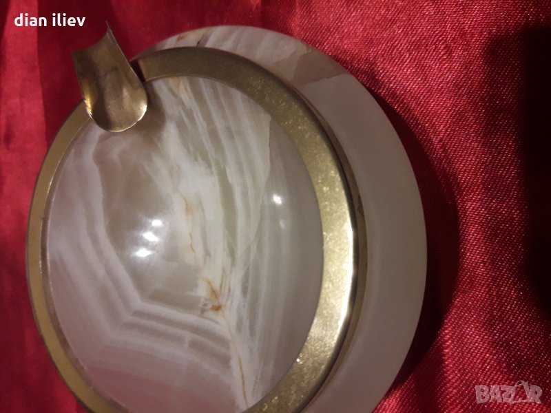 Стар пепелник , снимка 1