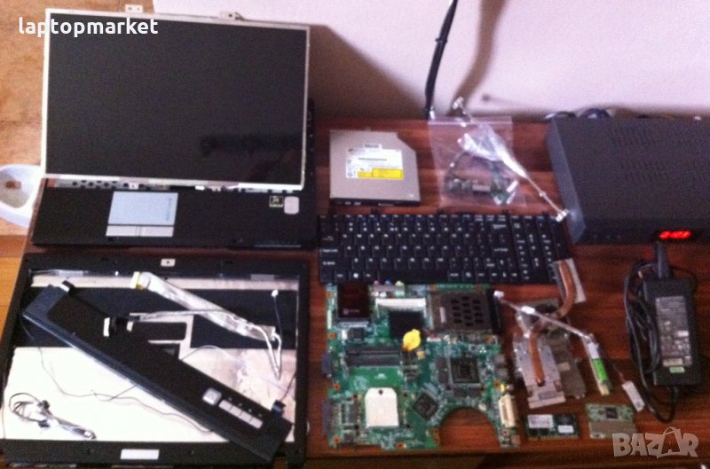 MSI Megabook M677X - MS 16332 на части, снимка 1