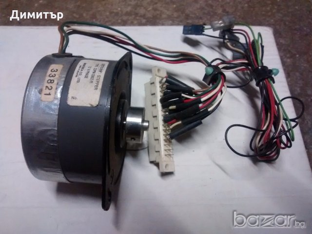 Стъпков двигател, снимка 3 - Други - 19622453