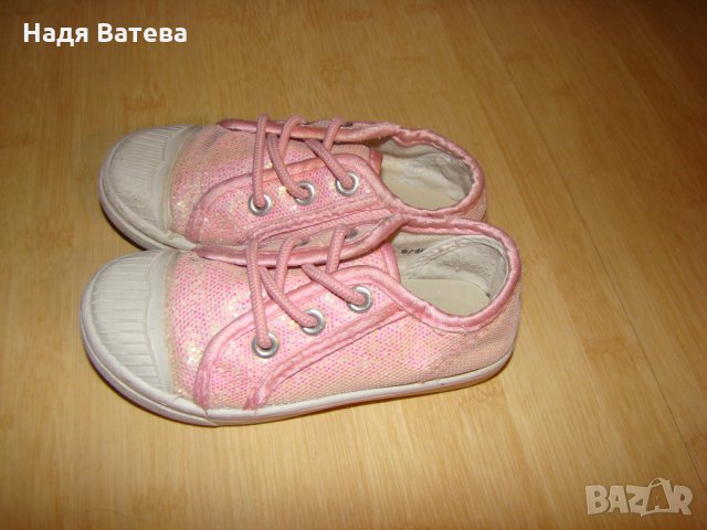 Страхотни гуменки за момиче, снимка 1