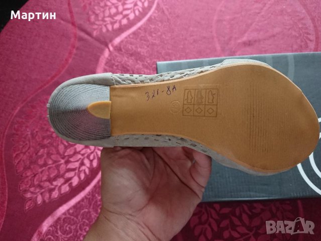 Дамски велурени обувки, снимка 3 - Дамски обувки на ток - 23223943