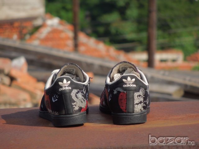 Adidas Superstar Sleek Series Dragon Sneakers -- номер 39 1/3, снимка 9 - Кецове - 18574841