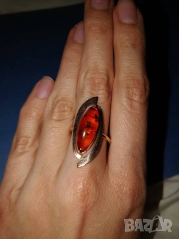 Руски златен пръстен с кехлибар , снимка 1 - Пръстени - 23500756