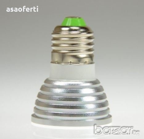 Led светодиодна цветна крушка(луничка) с дистанционно, снимка 3 - Крушки - 20144144