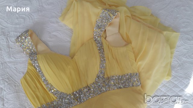 Бална рокля жълта с връзка корсет