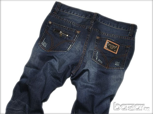 D&G Dolce and Gabbana Destroyed Indigo Zipped Pocket Large Plate Мъжки Дънки size 50 (34), снимка 5 - Дънки - 6839068