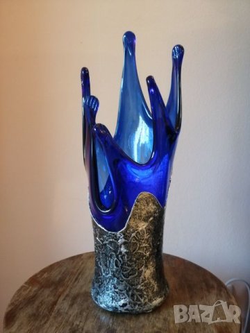 Дизайнерска ваза. 