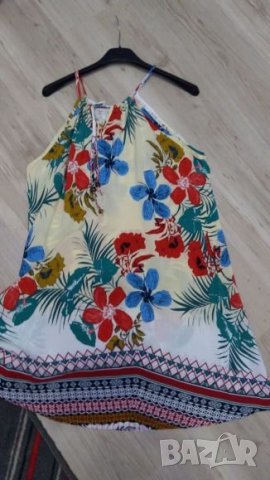 Нова рокля "М", снимка 3 - Рокли - 22398923