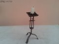 Свещник от ковано желязо, снимка 1 - Настолни лампи - 10930474
