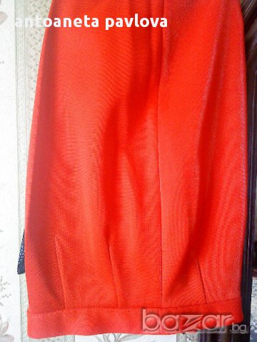 червен панталон  от лъскав плат, снимка 1 - Костюми - 13544986
