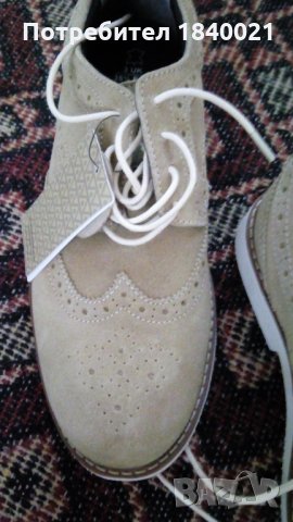 Естествен велур, снимка 1 - Дамски ежедневни обувки - 22481988