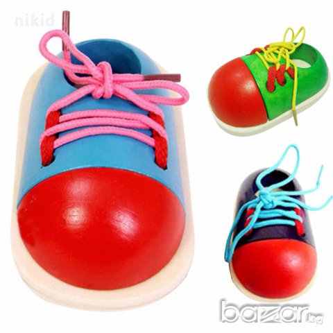 детска дървена обувка играчка за връзване образователна Монтесори