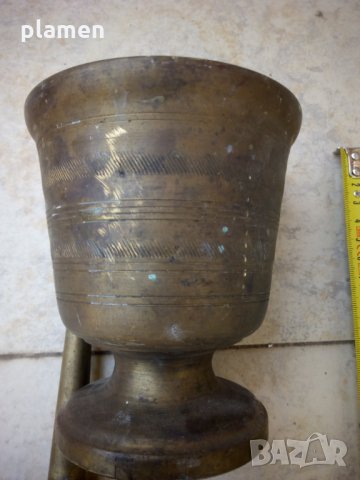 Стар бронзов хаван , снимка 3 - Антикварни и старинни предмети - 21268203
