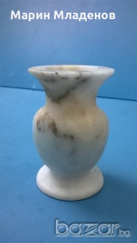Мраморна ваза-малка, снимка 1 - Антикварни и старинни предмети - 18865979