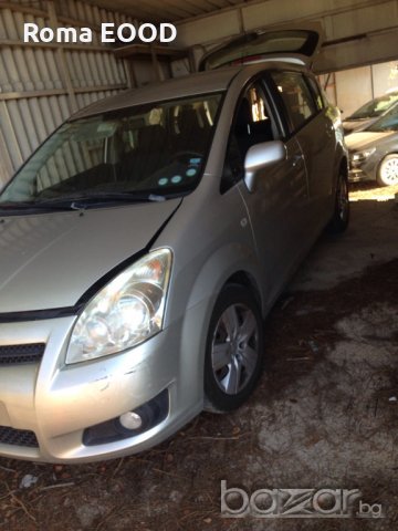 Тойота Корола Версо-07г/1.6 бензин/125к.с.-на части, снимка 1