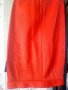 червен панталон  от лъскав плат, снимка 1 - Костюми - 13544986
