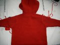 Червен пуловер с качулка, снимка 5