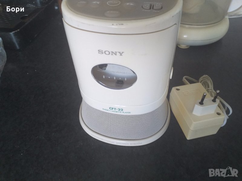 Радиокасетофон SONY CFT-22, снимка 1