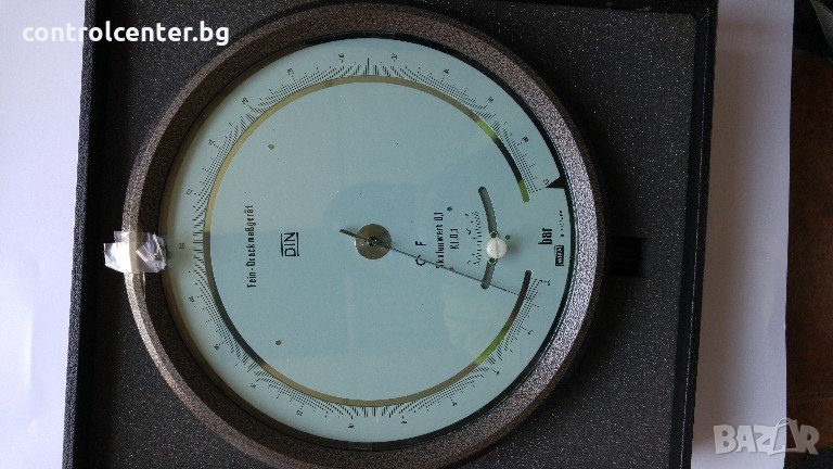 Манометър контролен 0 - 40 бара ф250 мм., снимка 1