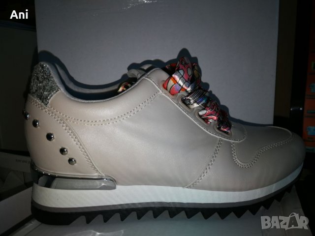 Страхотни маратонки , снимка 1