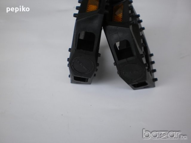 Продавам колела внос от Германия  пластмасови педали за велосипед, снимка 8 - Части за велосипеди - 14500969