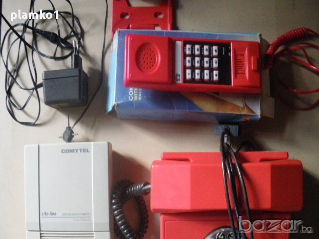 Стари телефони и телефонни секретари , снимка 1 - Антикварни и старинни предмети - 8901803