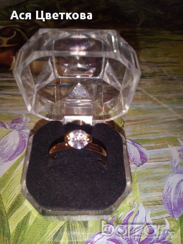 ПРОМО Нов годежен Позлатен с 18к злато дамски Пръстен + обеци с истински австралийски кристал, снимка 2 - Пръстени - 8721747