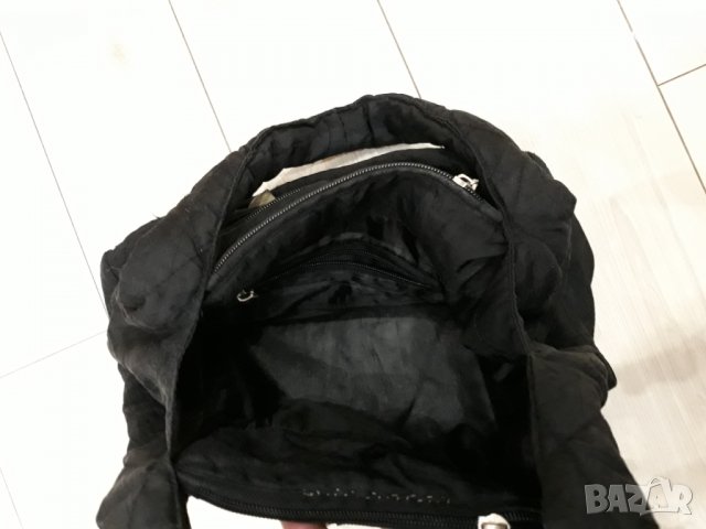 Малка черна чанта с цветя с къси дръжки , снимка 3 - Чанти - 23625810