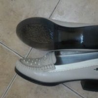 Дамски обивки 38 номер, снимка 1 - Дамски ежедневни обувки - 24752473