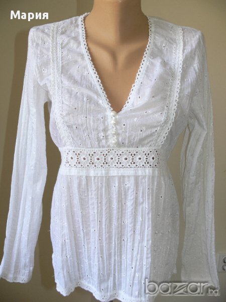 Нова бяла дантелена блузка, снимка 1