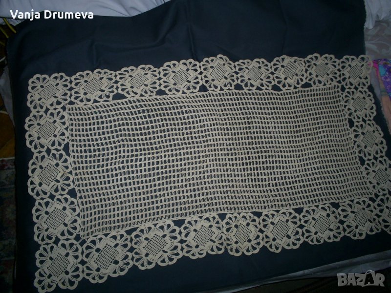 голямо каре плетено на една кука, снимка 1