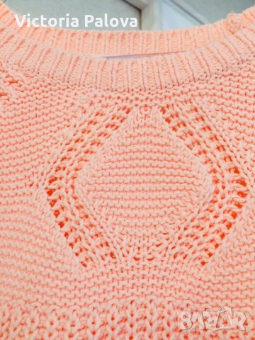 Прекрасна блуза-кроп кайсиев цвят, снимка 3 - Блузи с дълъг ръкав и пуловери - 24165612