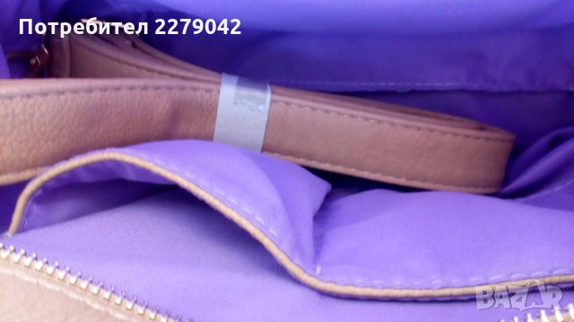 дамска чанта, снимка 4 - Чанти - 26153159