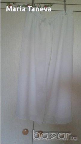 Дамска пола от бял копринен плат, снимка 3 - Поли - 15750423