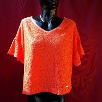 Оранжева непрозрачна блуза с дантела ХЛ, снимка 1 - Тениски - 21575610