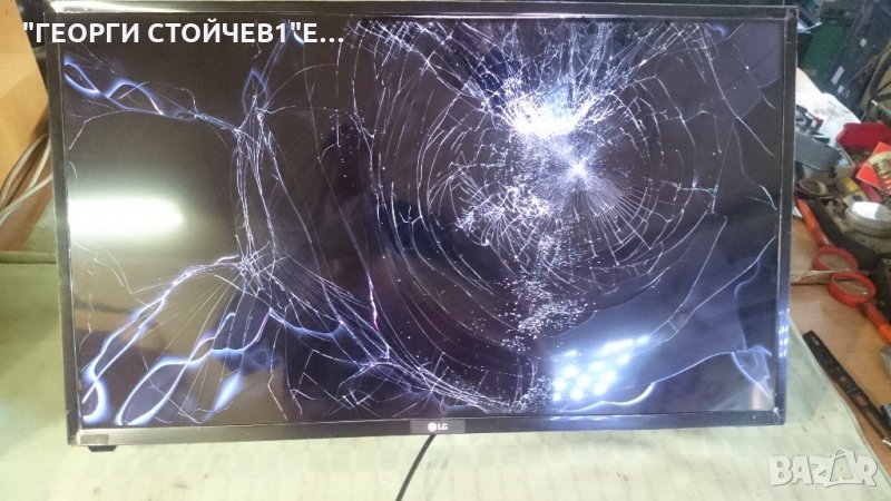 32LJ500U СЪС СЧУПЕН ПАНЕЛ, снимка 1