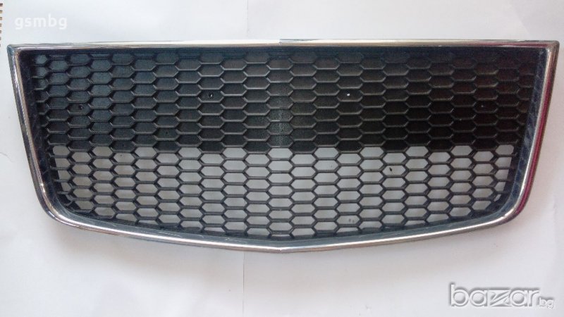 Решетки за Авео хечбек 2010 г: централна и за ляв халоген, снимка 1