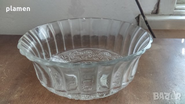 Стъклени съдове, снимка 4 - Чинии - 24816784