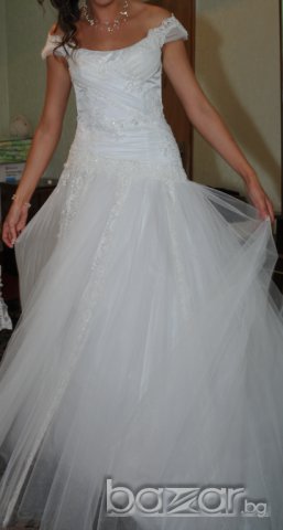 дизайнерска булченска рокля и аксесоари, снимка 15 - Рокли - 6873652