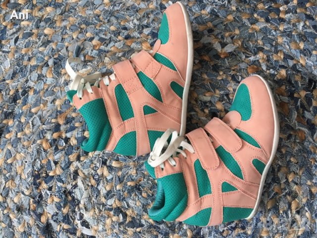 Пролетно-есенни обувки, снимка 1 - Дамски ежедневни обувки - 24761939