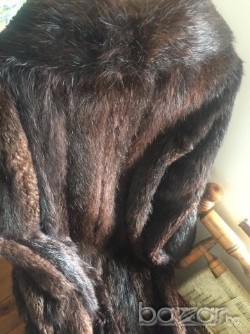 палто от визон, снимка 4 - Палта, манта - 19793197